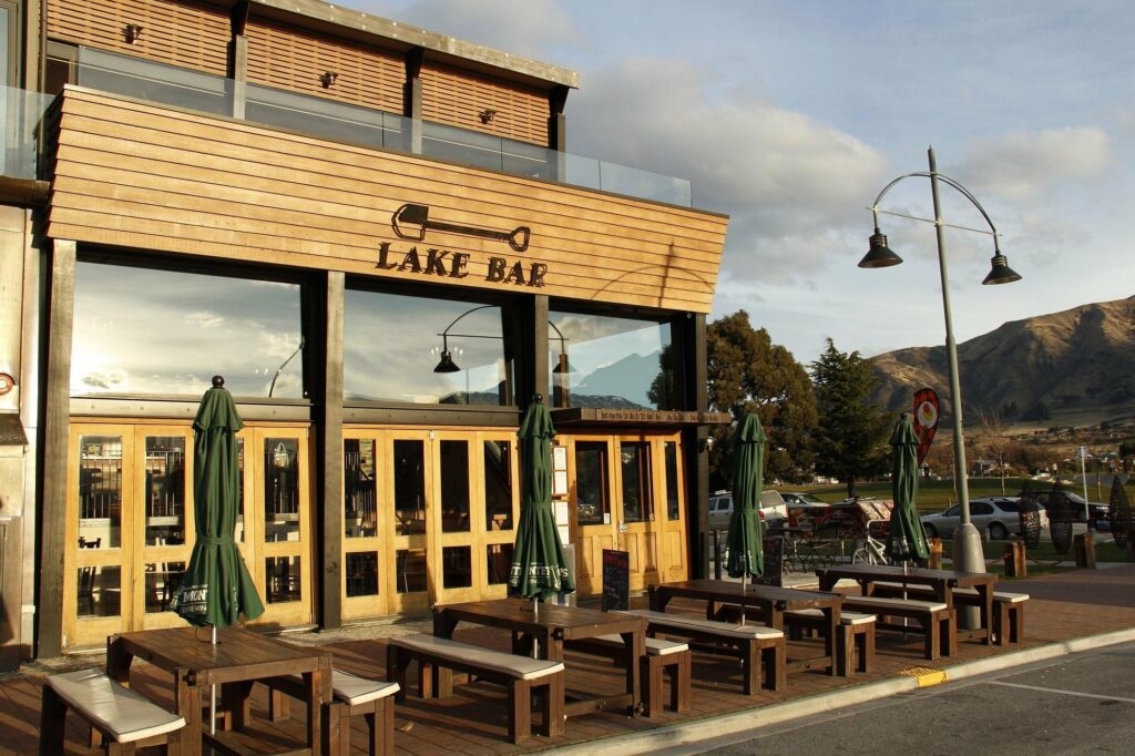 Lake Bar Wanaka