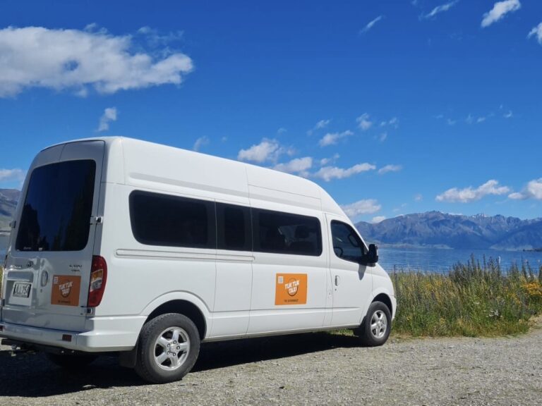 Tuk tuk Taxi Wanaka 11 seater van for transport, tours and taxis